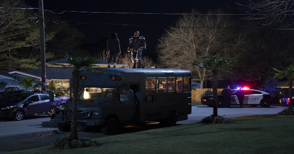 pain patrol, doom patrol, tv show, drama, season 2, review, dc universe, warner bros television