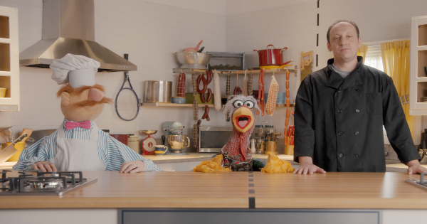 sleep mode, muppets now, tv show, comedy, season 1, review, disney plus